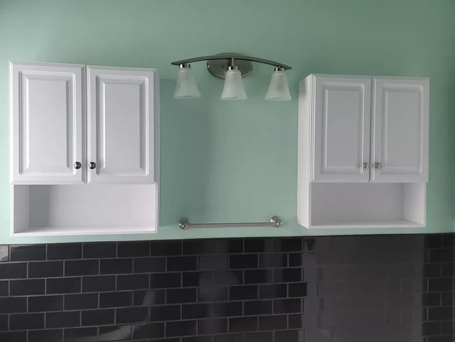 Bathroom - 446 W 7th St
