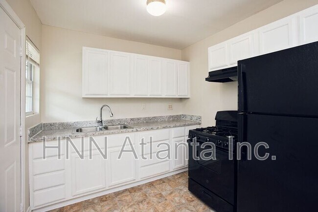 Foto del edificio - 158 Hedges St SE