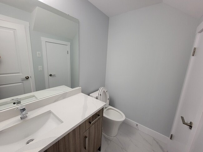 Photo du bâtiment - 816 Glenwood Ave