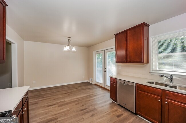 Building Photo - 4141 Macduff Dr