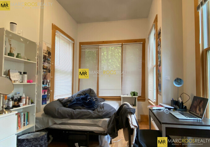 Primary Photo - 76 Curtis St