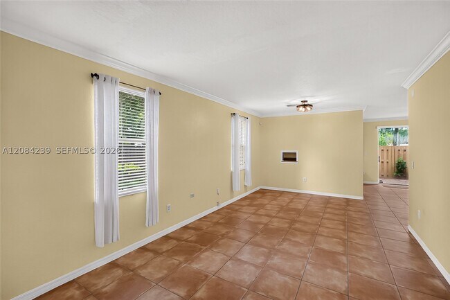 Foto del edificio - 8928 SW 109th Ave