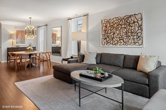 Foto del edificio - 1214 W Webster Ave