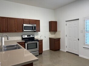 Building Photo - 17307 Old TX 81