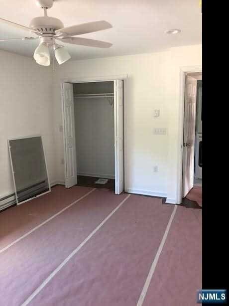 Building Photo - 231 N Maple Ave