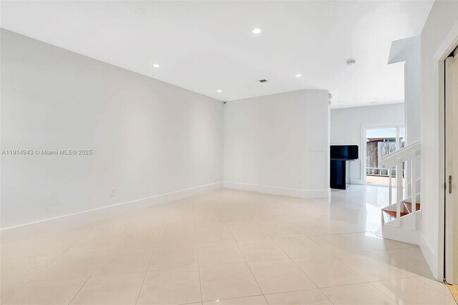 Foto del edificio - 9329 SW 221st St