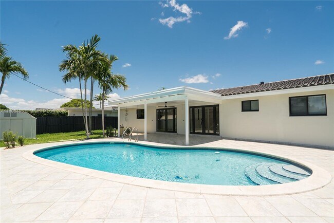 Foto del edificio - 9200 SW 62nd St