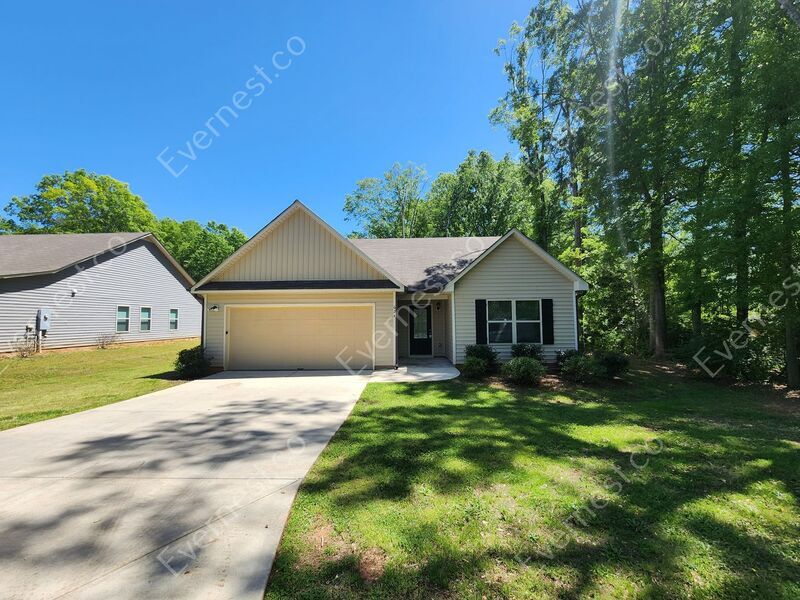 Primary Photo - 624 Stowers Dr