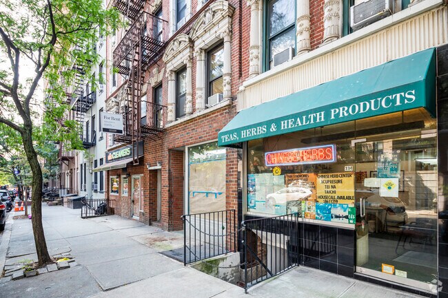 Building Photo - 338-340 E 65th St