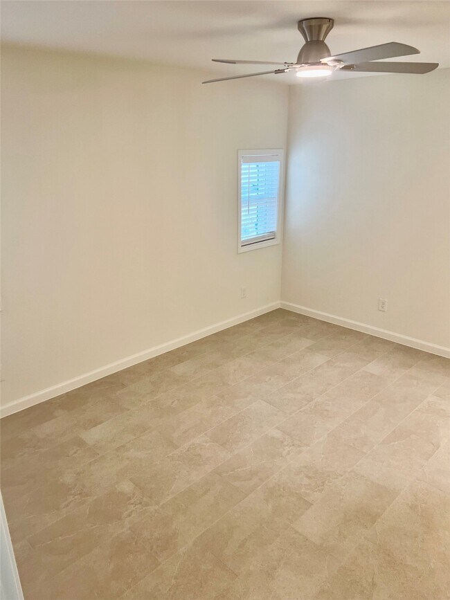 Foto del edificio - 21510 Ruth Dr