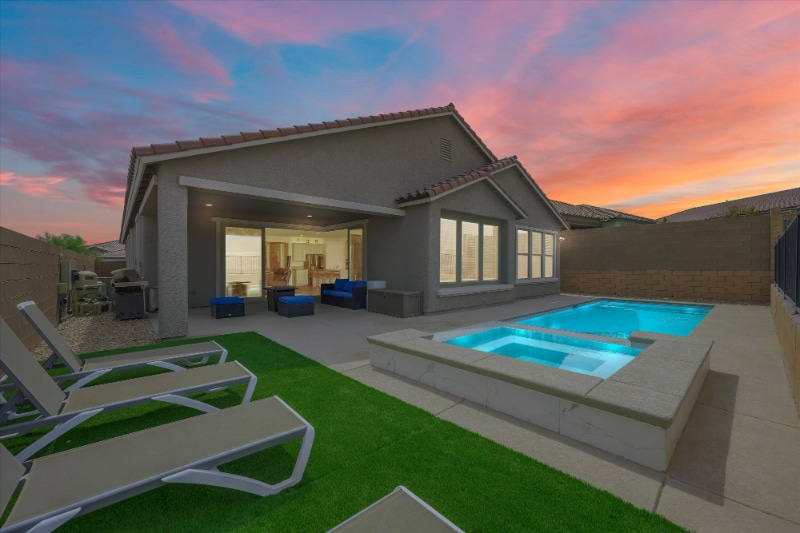 Foto del edificio - 10522 Skye Arroyo Ave
