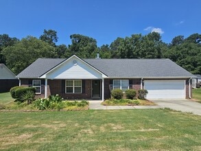 Building Photo - 206 Corley Cir