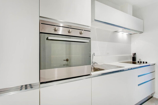 Photo du bâtiment - 456 Rue De la Gauchetière O