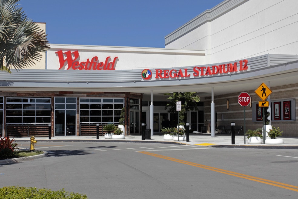 Living in Arrowhead Condo Davie, FL Neighborhood Guide