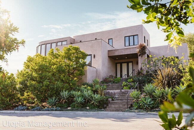 Foto del edificio - 3 br, 3 bath House - 331 Sherman Rd