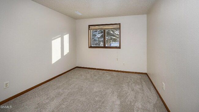 Foto del edificio - 1731 5th Ave NE