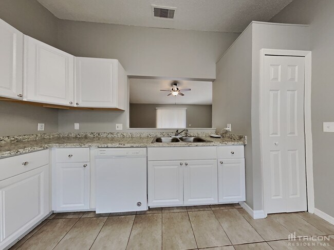 Foto del edificio - 3095 Branchville Dr