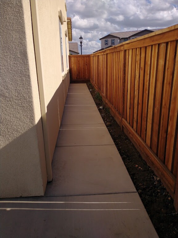 Foto del edificio - 10013 Mount Hood Dr