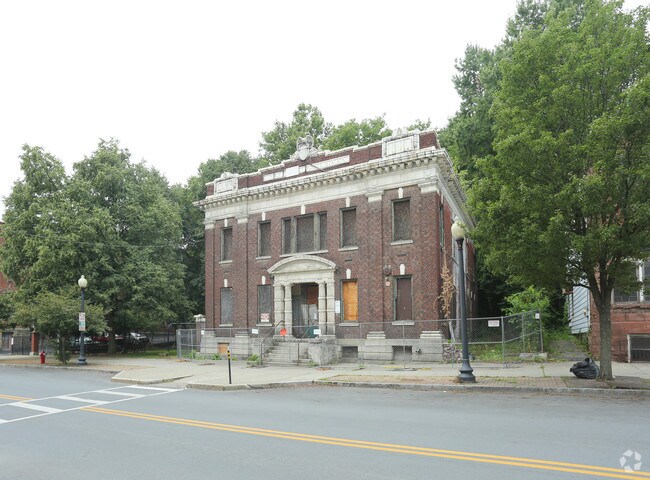 Building Photo - 3rd Precinct