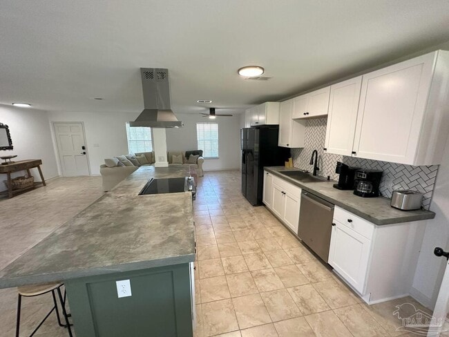 Building Photo - 1406 Rancho Villa Dr