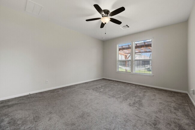 Building Photo - 20602 Pioneer Oak Ln