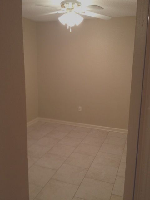 Foto del edificio - 338 Woodland Dr