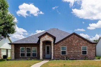 Building Photo - 7106 Wills Dr