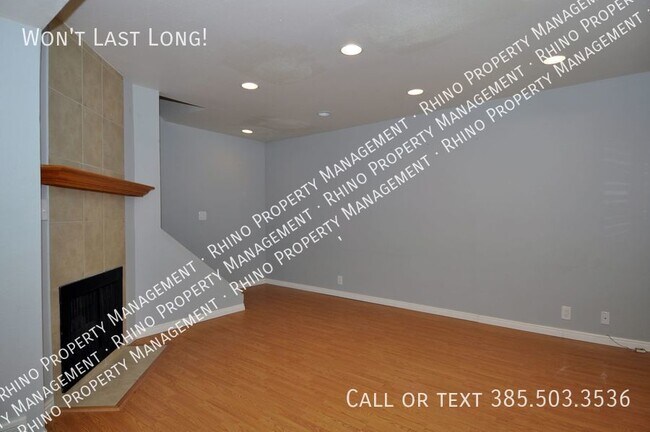 Foto del edificio - 3 Bedroom/3.5 Bathroom Townhouse In Midvale
