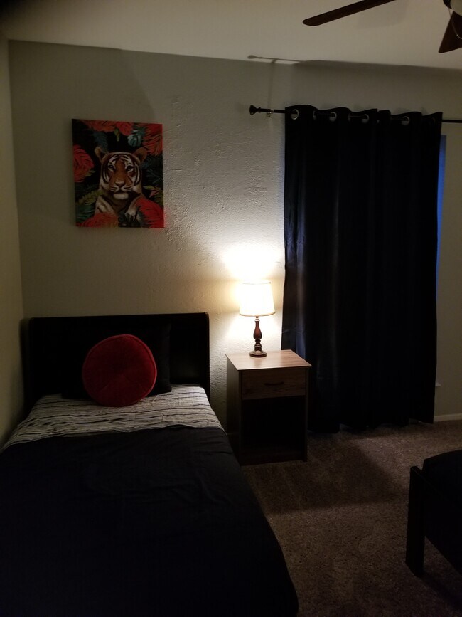 Foto del edificio - 3617 Westview Ln