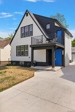 Building Photo - 310 E Harry Ave