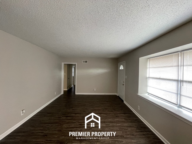 Photo - Spacious 4BR/2.5BA in 38134 | Hardwood Floors, 2-Car Garage & Fenced Yard House