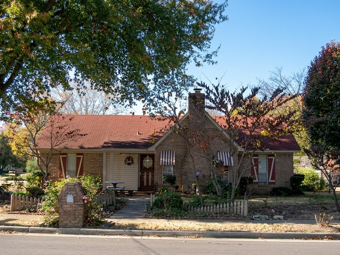 Photo - 3269 Sycamore View Rd (Bartlett, TN)
