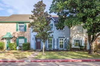 Building Photo - 20357 Fieldtree Dr
