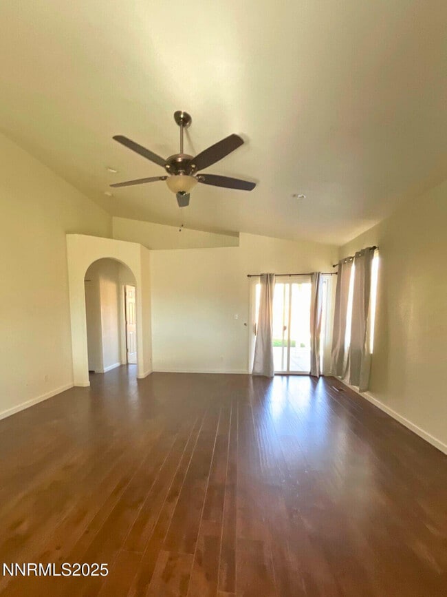 Foto del edificio - 7165 Crosswater Ct