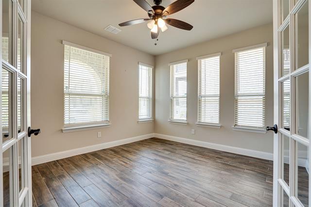 Building Photo - 1409 Arrowwood Dr