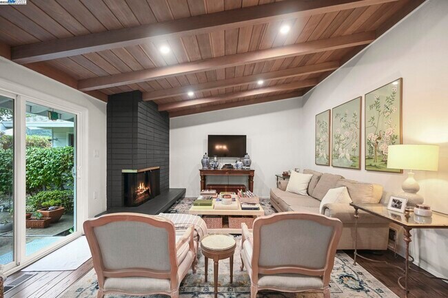 Foto del edificio - 1288 Candy Ct