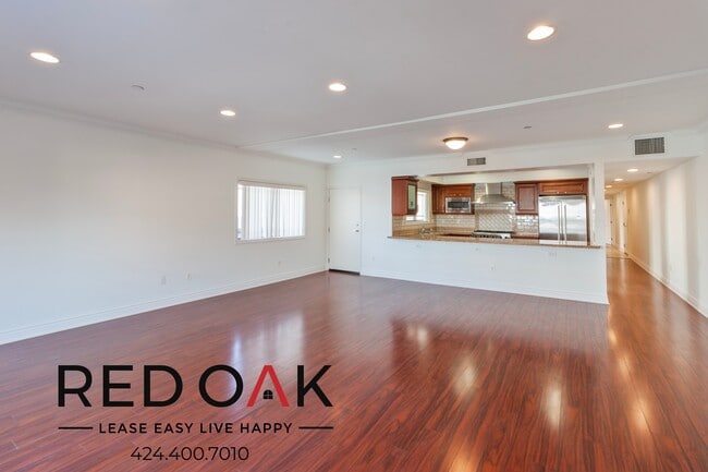 Building Photo - 11848 Kiowa Ave