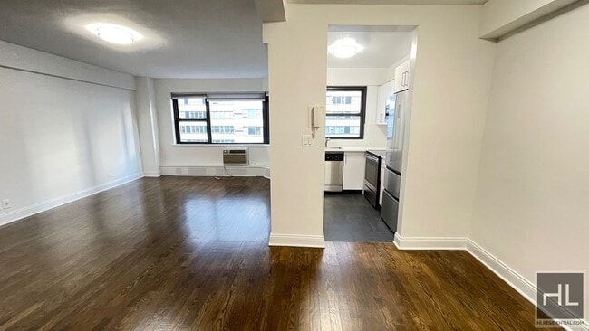 Foto del edificio - EAST 69 STREET