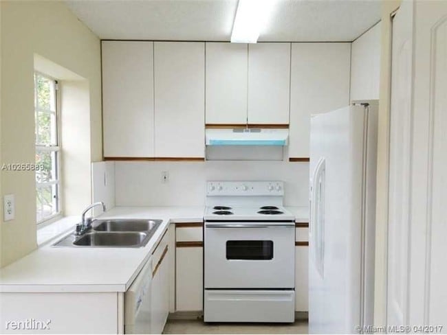 Foto del edificio - 13701 SW 147th Circle Ln