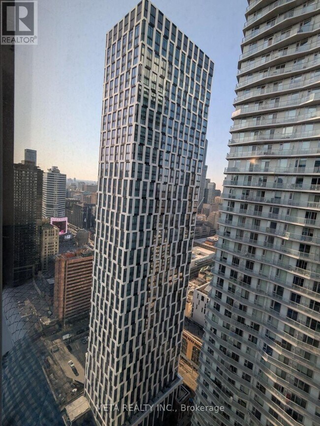 Building Photo - 82 Dalhousie St