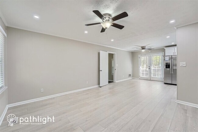 Building Photo - 75 Hunters Lane, Powder Springs, GA, 30127