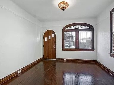 Building Photo - For Rent