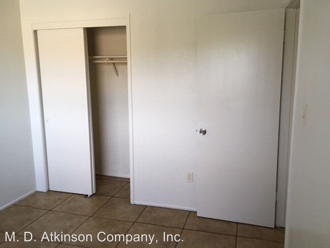 Building Photo - 3450-3501 Grassotti Ct