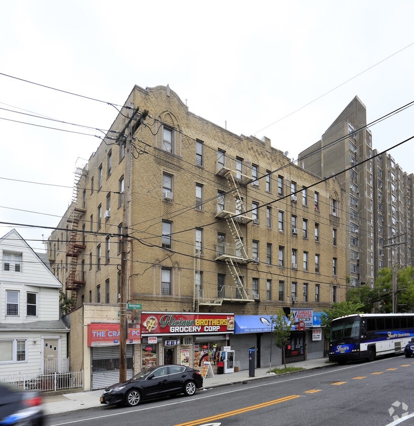 Building Photo - 3025 Middletown Ave
