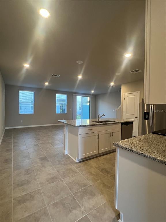 Building Photo - 7700 Momentum Pkwy