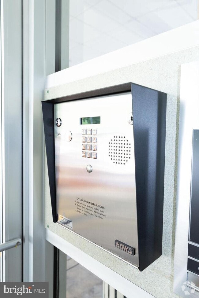 River Towers Condominiums Apartments under 1,500 Alexandria, VA 1