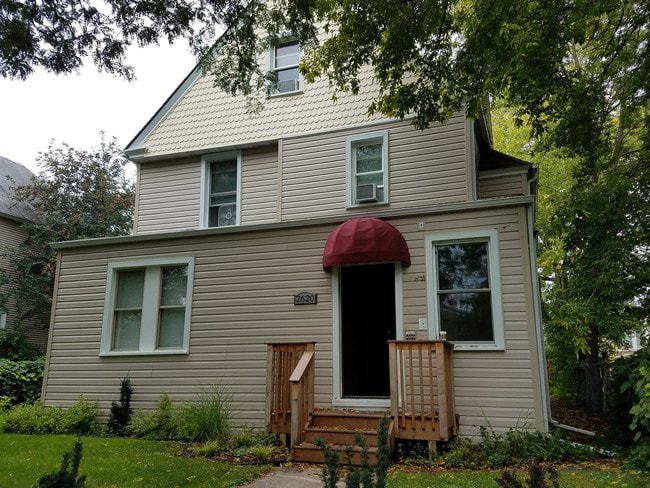 Building Photo - 2620 Dupont Ave S