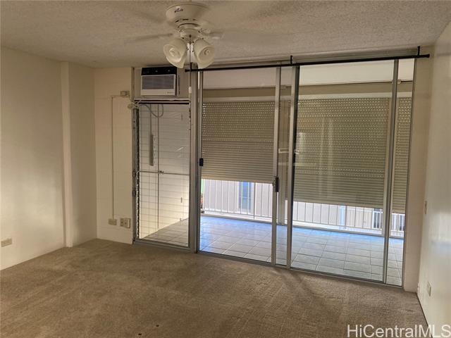 Building Photo - 909 Ala Lilikoi St