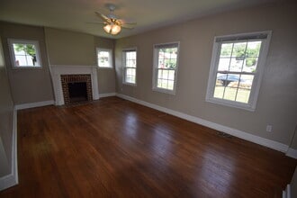 Building Photo - 430 Gibson Ave