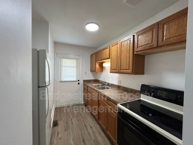 Building Photo - 4605 Croftshire Dr